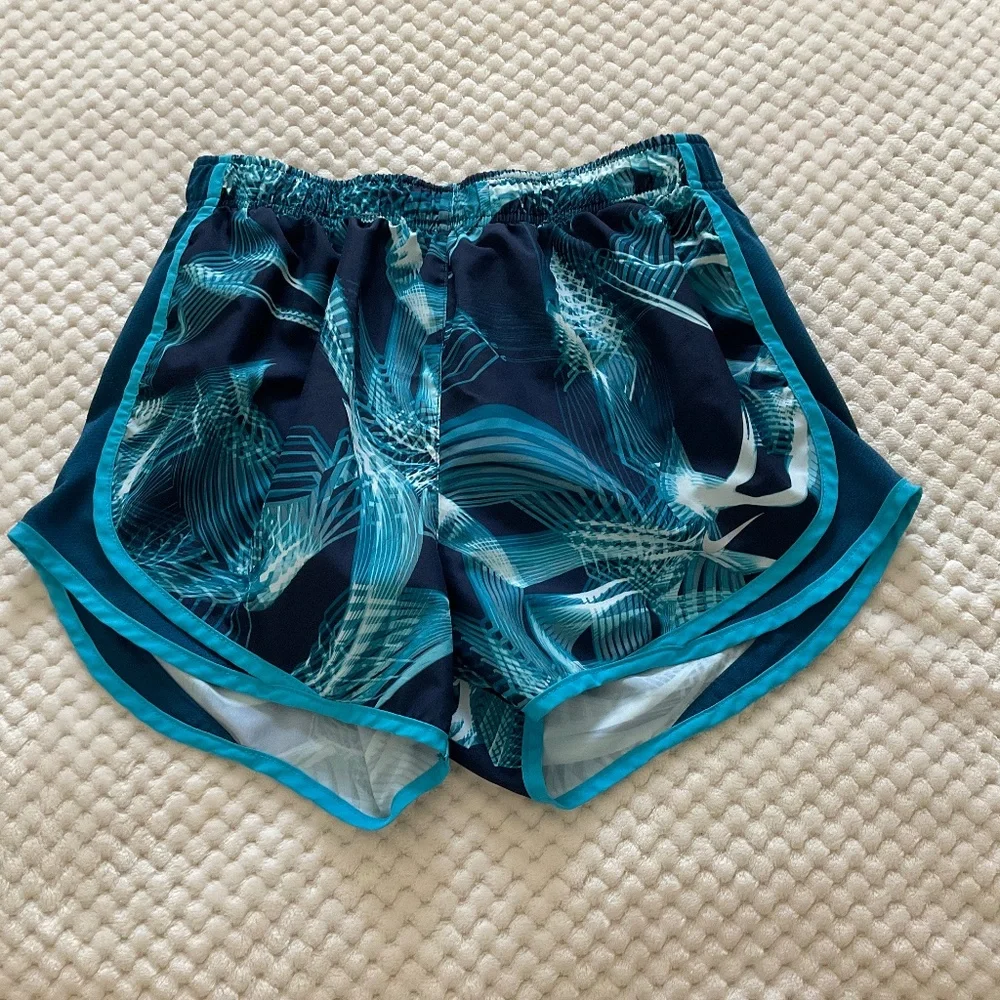 Nike Tempo‎ Running/Athletic Shorts - Blue Abstract Print - Size Small